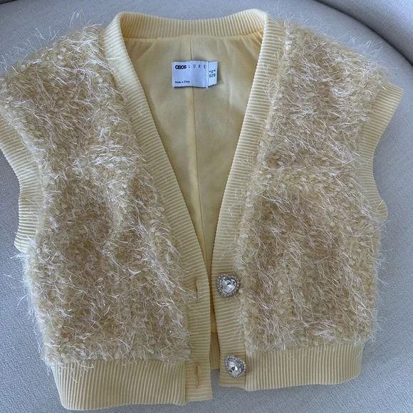 ASOS Yellow Textured Knit Vest - Picture 2 of 3